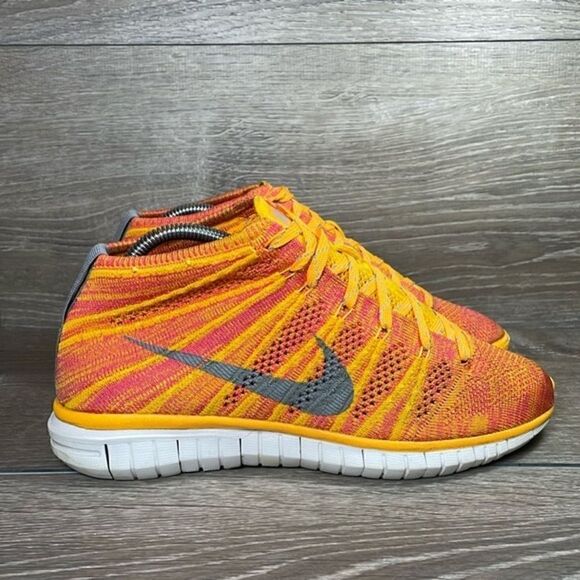 Nike Free Flyknit Chukka Atomic Mango Wolf Grey-Pink Glow-White Womens Sz 8 Shoe - Picture 1 of 12